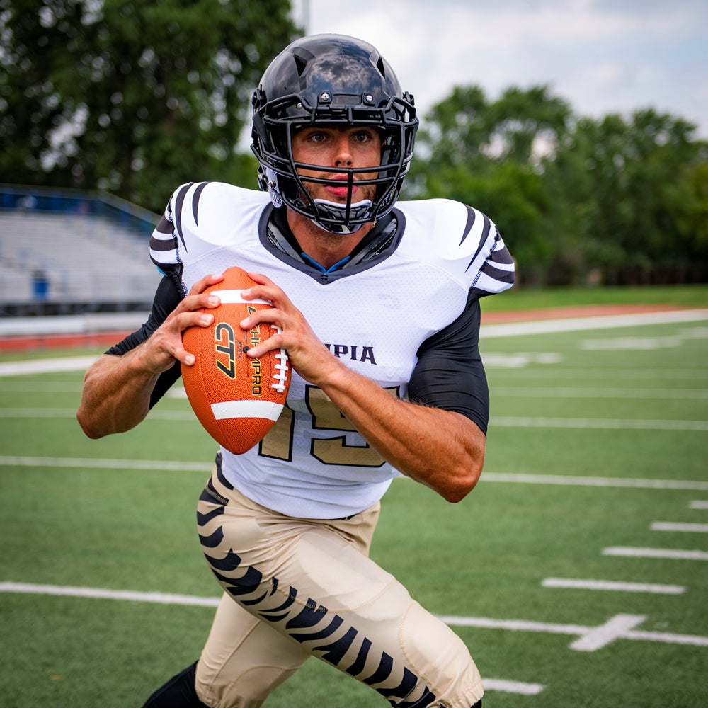 CT7 "700" Composite Football