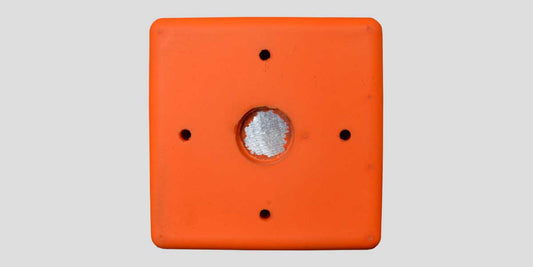 PY2 - Plain Molded Pylon